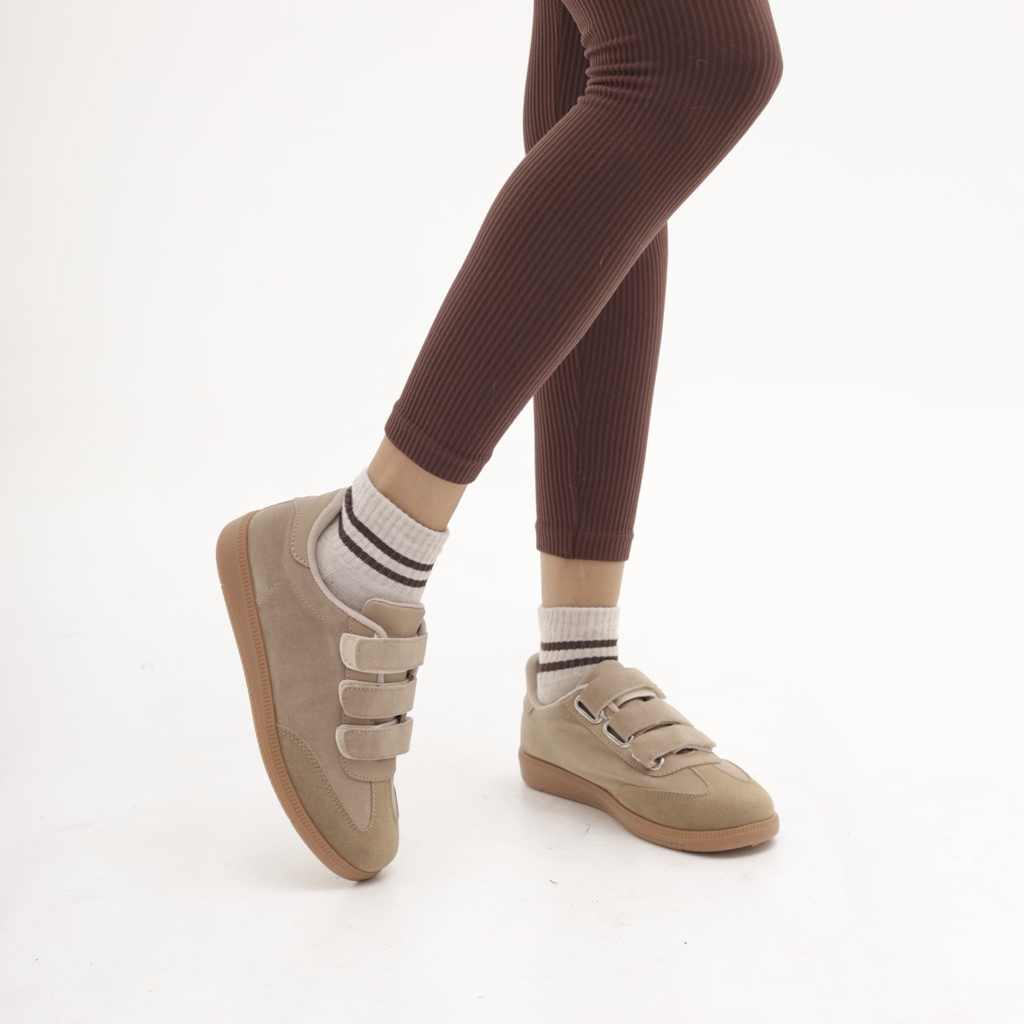 SNEAKERS FLAT STRAPPO TORTORA