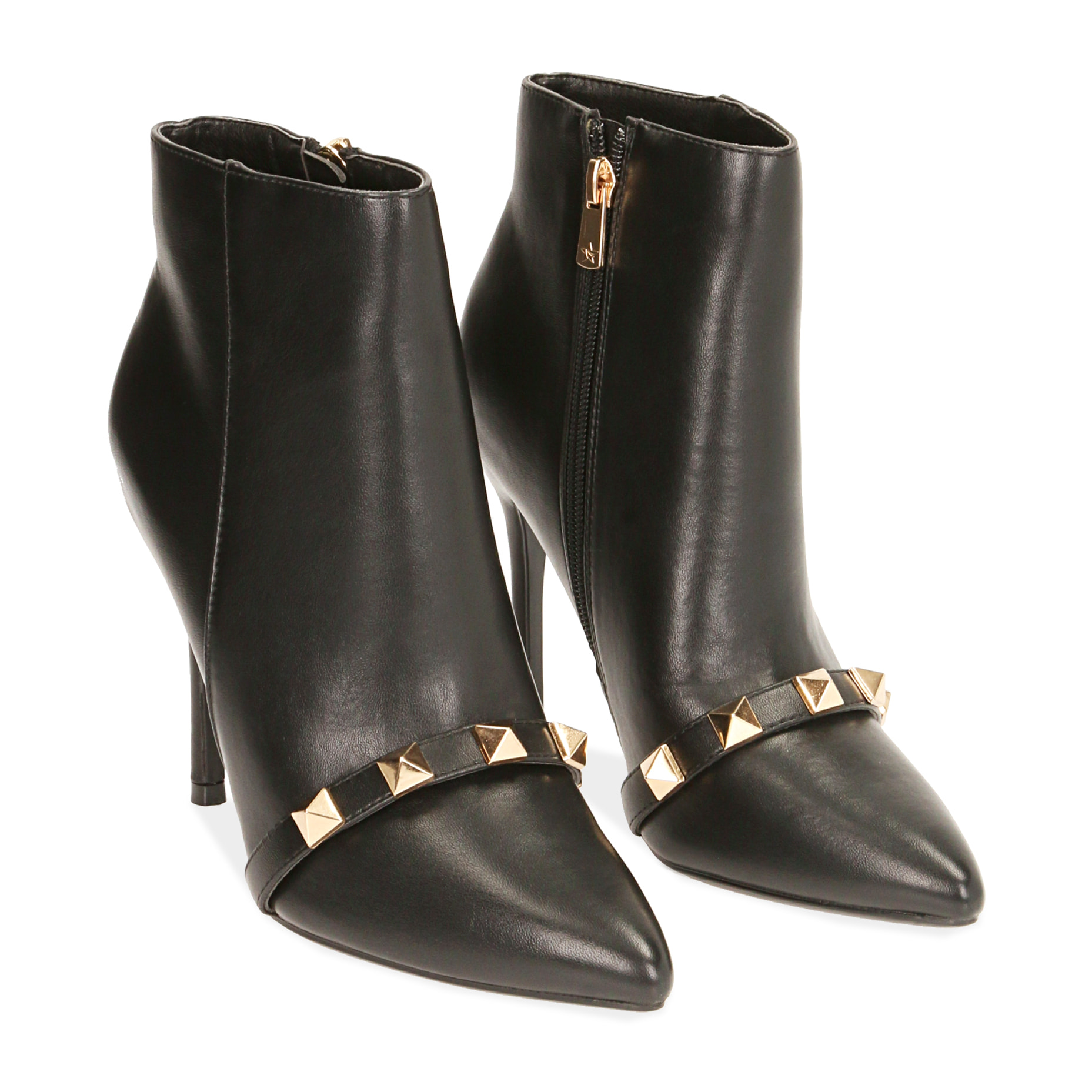 Botines negros, tacón 11 cm.