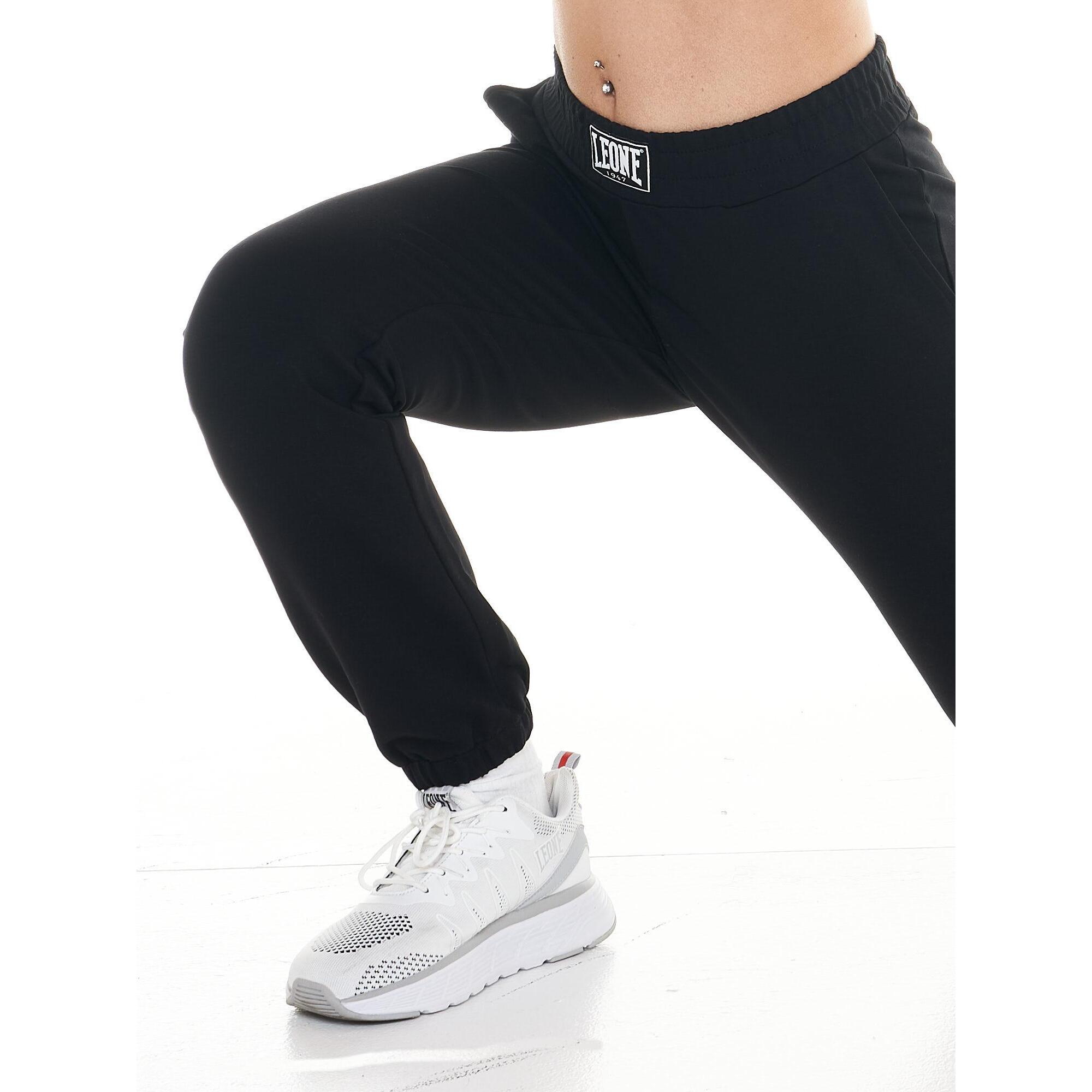 Pantalones deportivos para mujer en color oro y plata