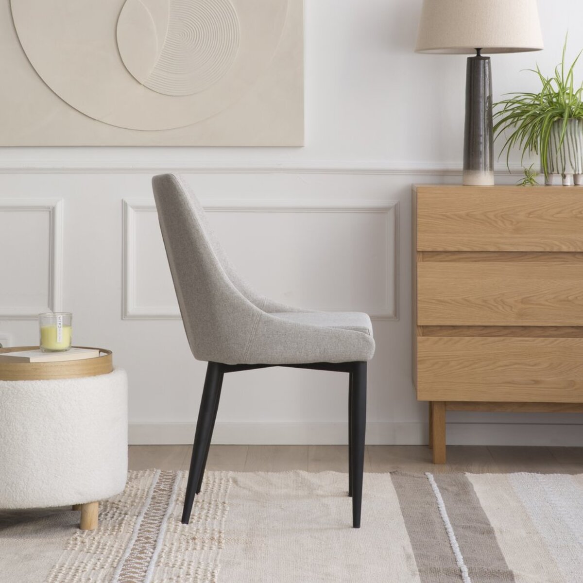 Chaise rembourrée Lauren -tapisserie et pieds métalliques-couleur gris 48 x 90 x 60 cm