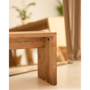 Petite table / tabouret en bois massif au ton chêne fonçé de 45x50cm Hauteur: 45 Longueur: 50 Largeur: 30