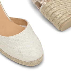 Alpargata de cuña Carina en lino metalizado con cierre de cintas