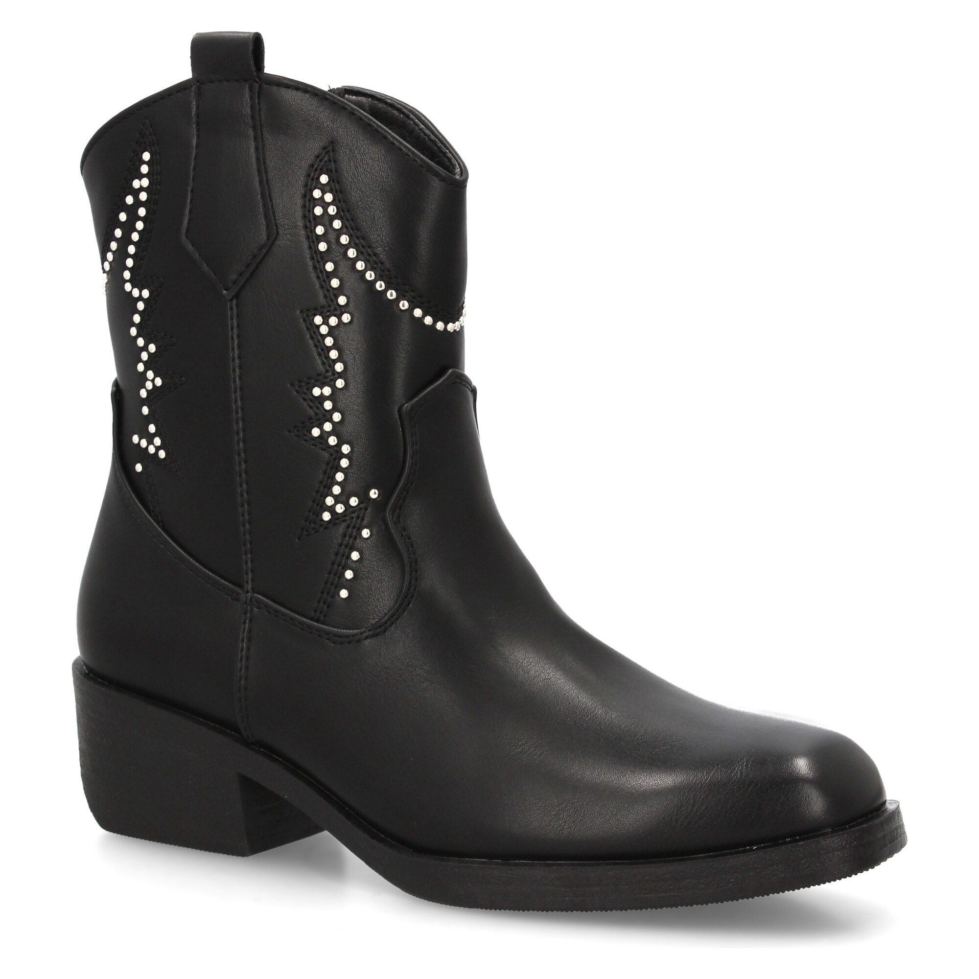 Bota cowboy con diseño de tachuelas.