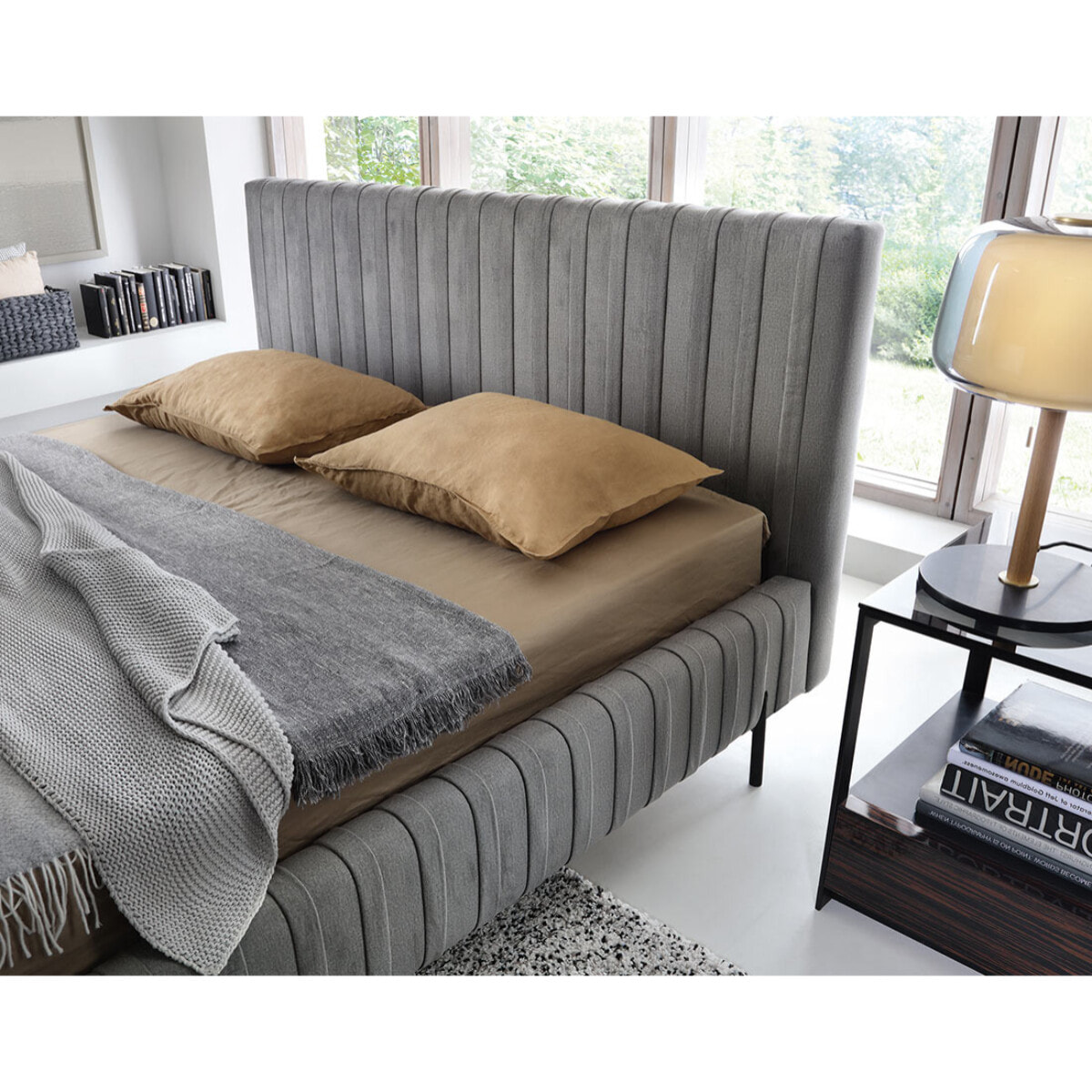 Flavio - lit coffre - 160x200 cm - sommier inclus - en simili - Gris