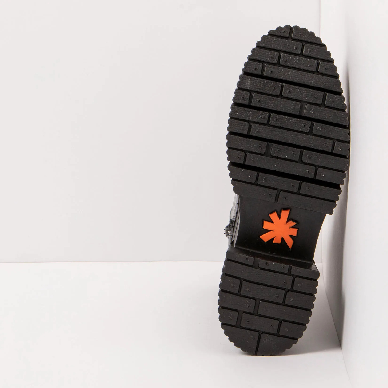 Botines con tacón 1375 PATENT FLASH BLACK/YORK color Black