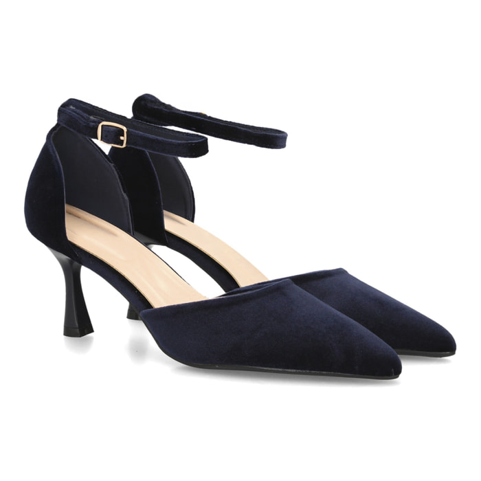 Zapato elegante con tiras aterciopelado