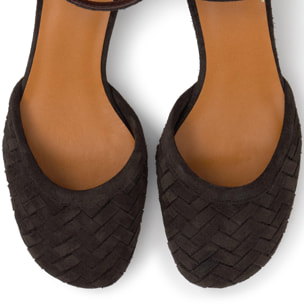 Zapato tacón Artemisa en serraje intrecciato y cierre de hebilla