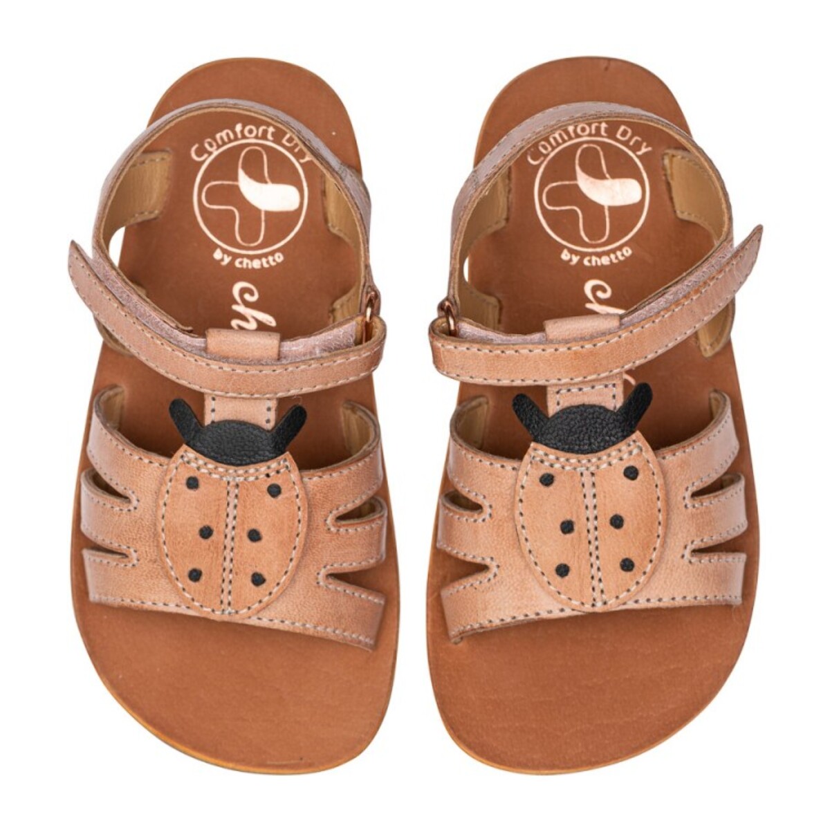 SANDALIA BAREFOOT ROSA - SUAVIDAD Y ENCANTO CON MARIQUITA EN RELIEVE