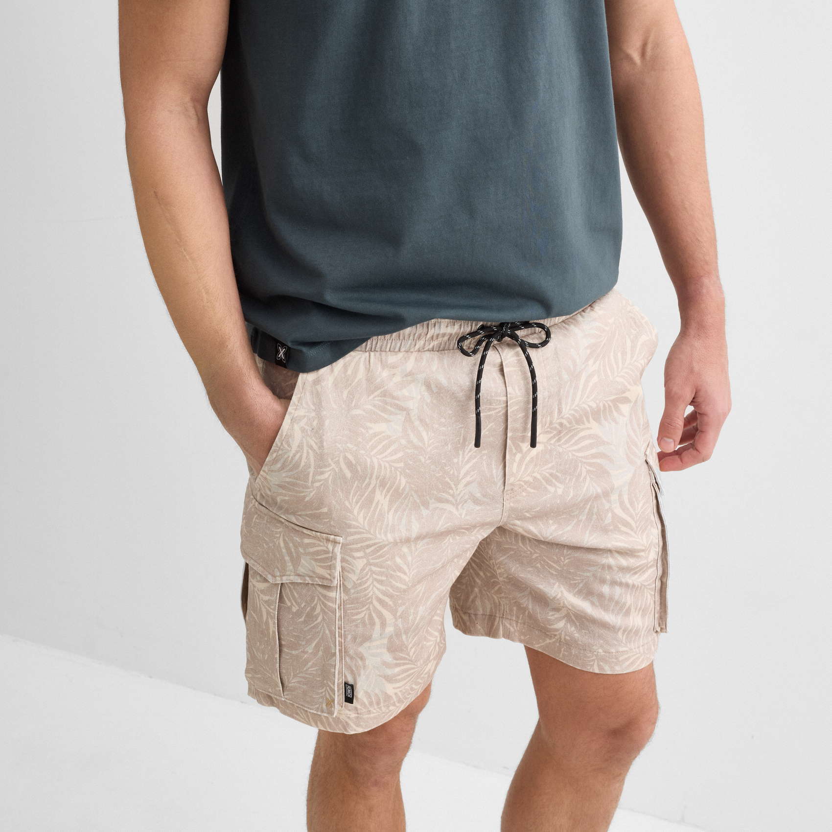 Bermuda MUNICH Tropic lifestyle de algodón-elastano camel