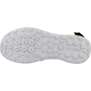 Sandalias Niño de la marca GEOX  modelo J VANIETT BOY NEGRO