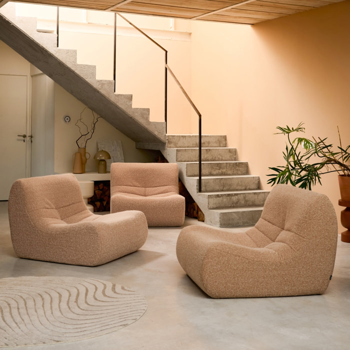 Chauffeuse tissu effet alpaca 3 places. beige. style contemporain. L 91 x P 105 x H 72cm