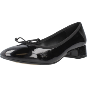 Bailarinas Mujer de la marca GEOX  modelo D FLORETIA NEGRO