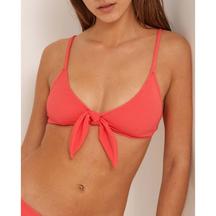 Top de bikini con lazo de quita y pon
