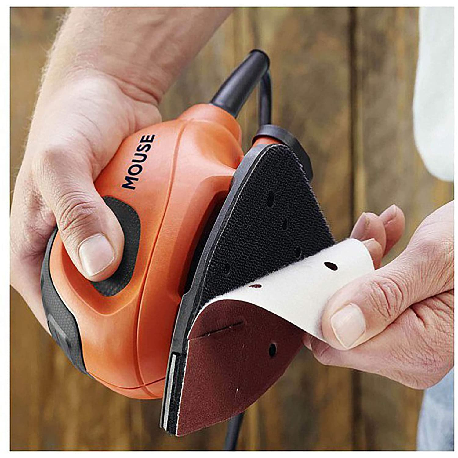 Ponceuse de détail Mouse filaire 55W + 6 brasifs BLACK+DECKER BEW230-QS