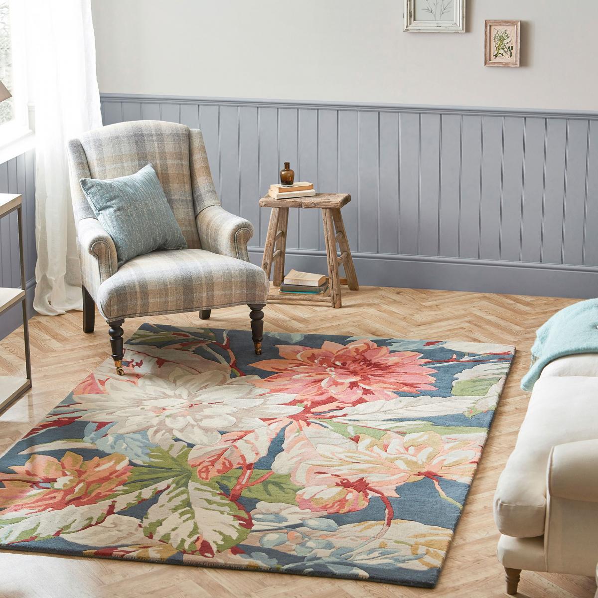 Tapis salon et chambre fait à la main en laine motif floral RAJO