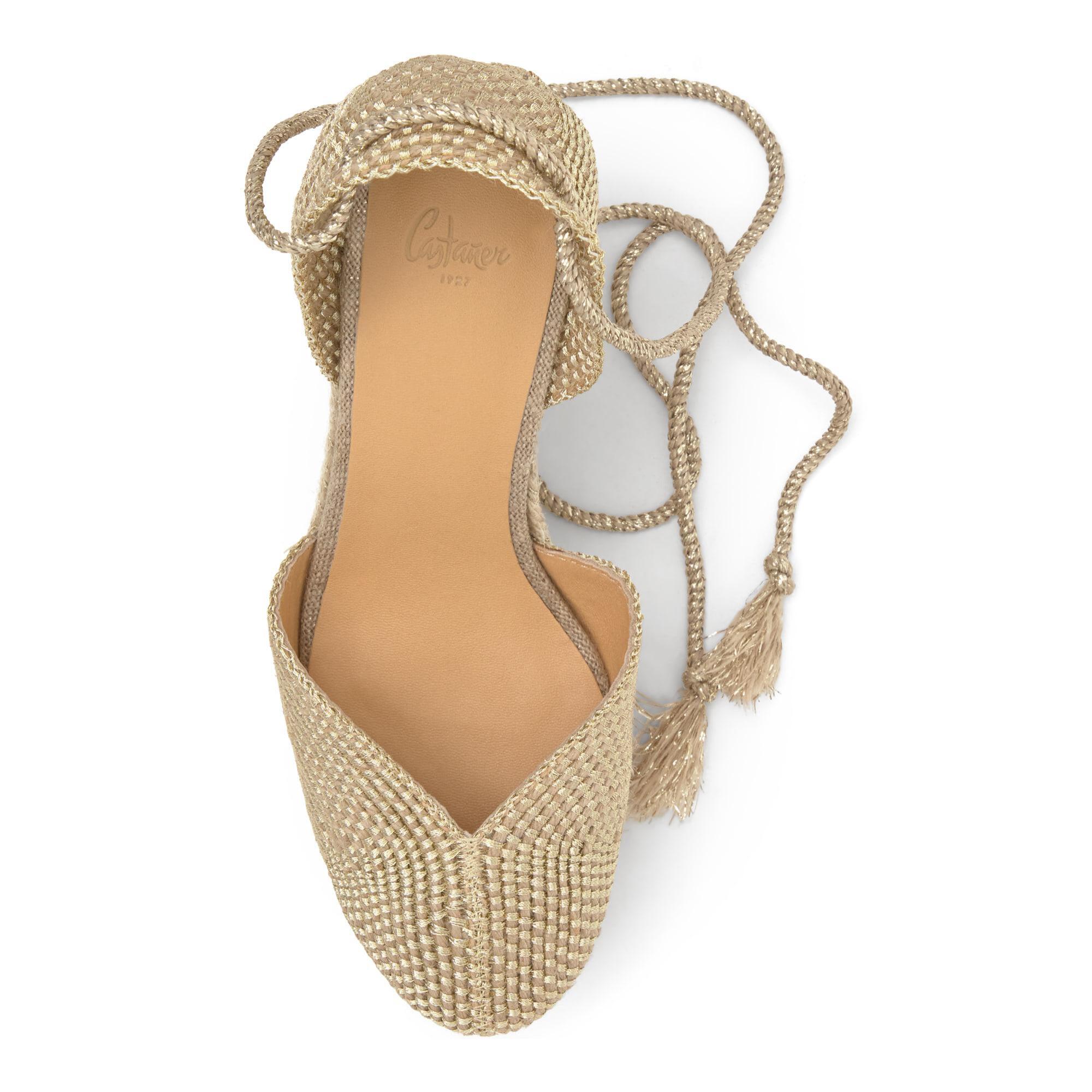 Alpargata de cuña Cora en con de lazada, plantilla acolchada y escote en V