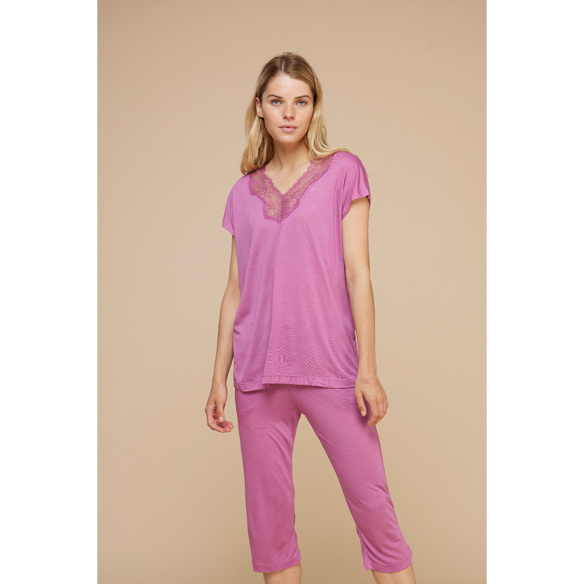 Pigiama donna top manica corta e pantalone pescatore modal dora Noidinotte