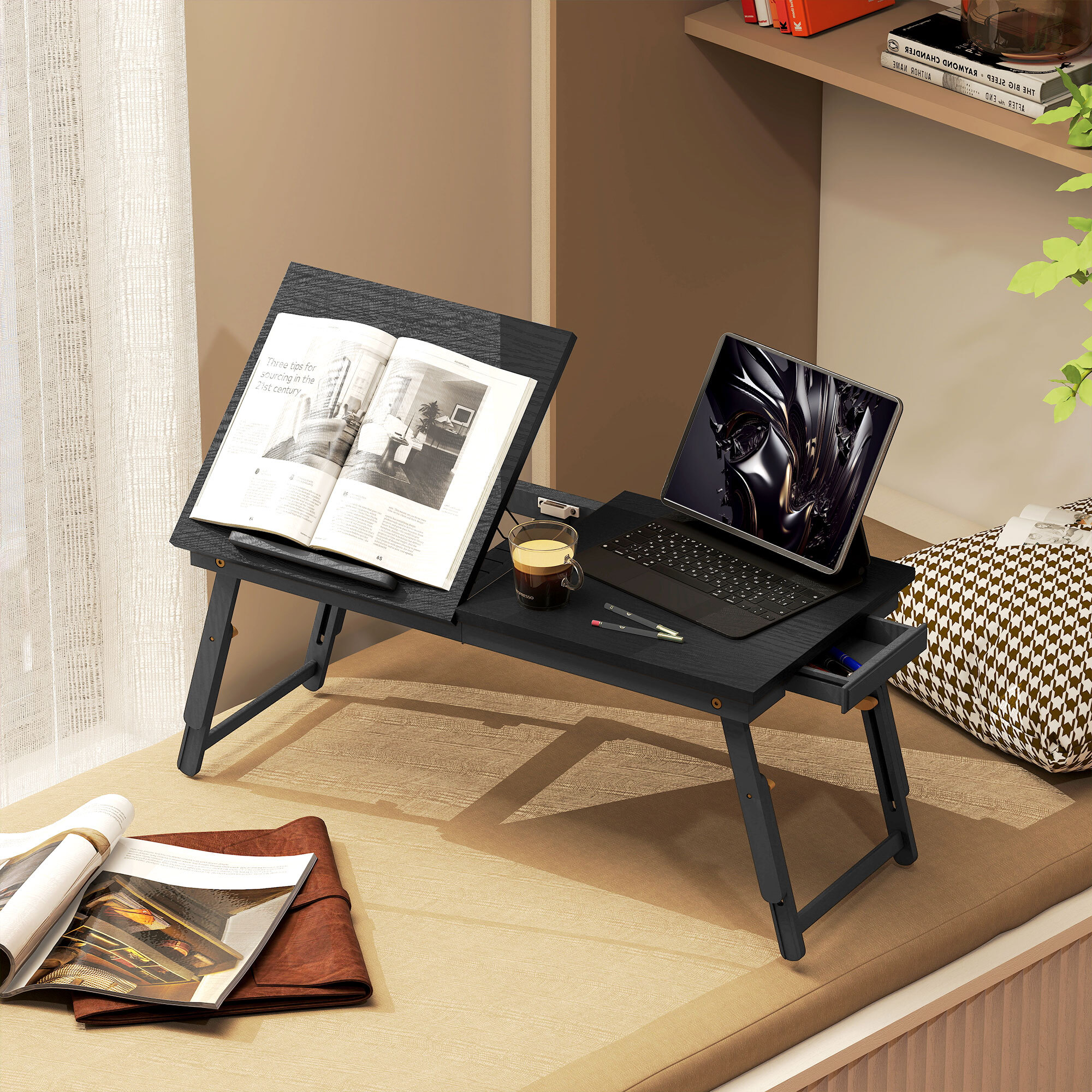 Mesa Reclinable para Cama y Sofá, Bandeja Plegable con Cajón Lateral, para Ordenador Portátil y Libros, con Cinco Alturas, Patas Ajustables, Mesita Auxiliar de Bambú y MDF, 83,5x33x34 cm, Negro