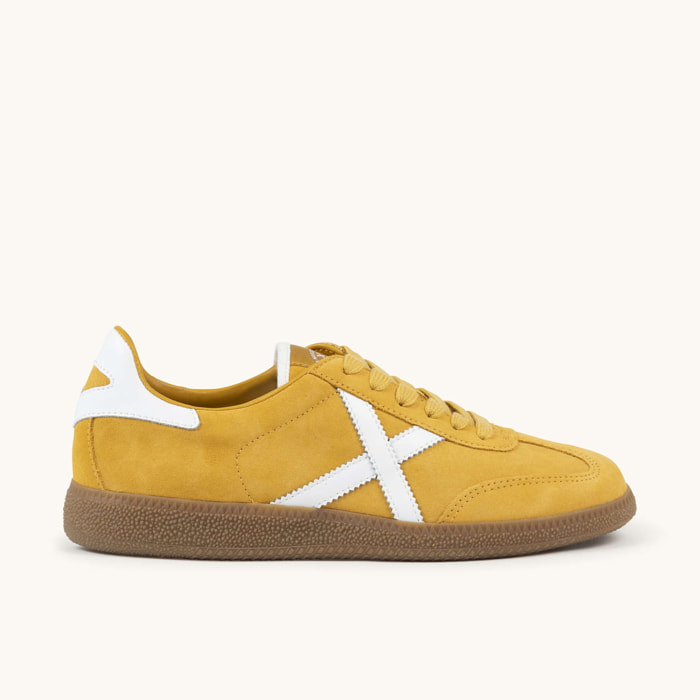 Zapatilla Urbana Retro de Piel en Color Amarillo MUNICH BARRU 213