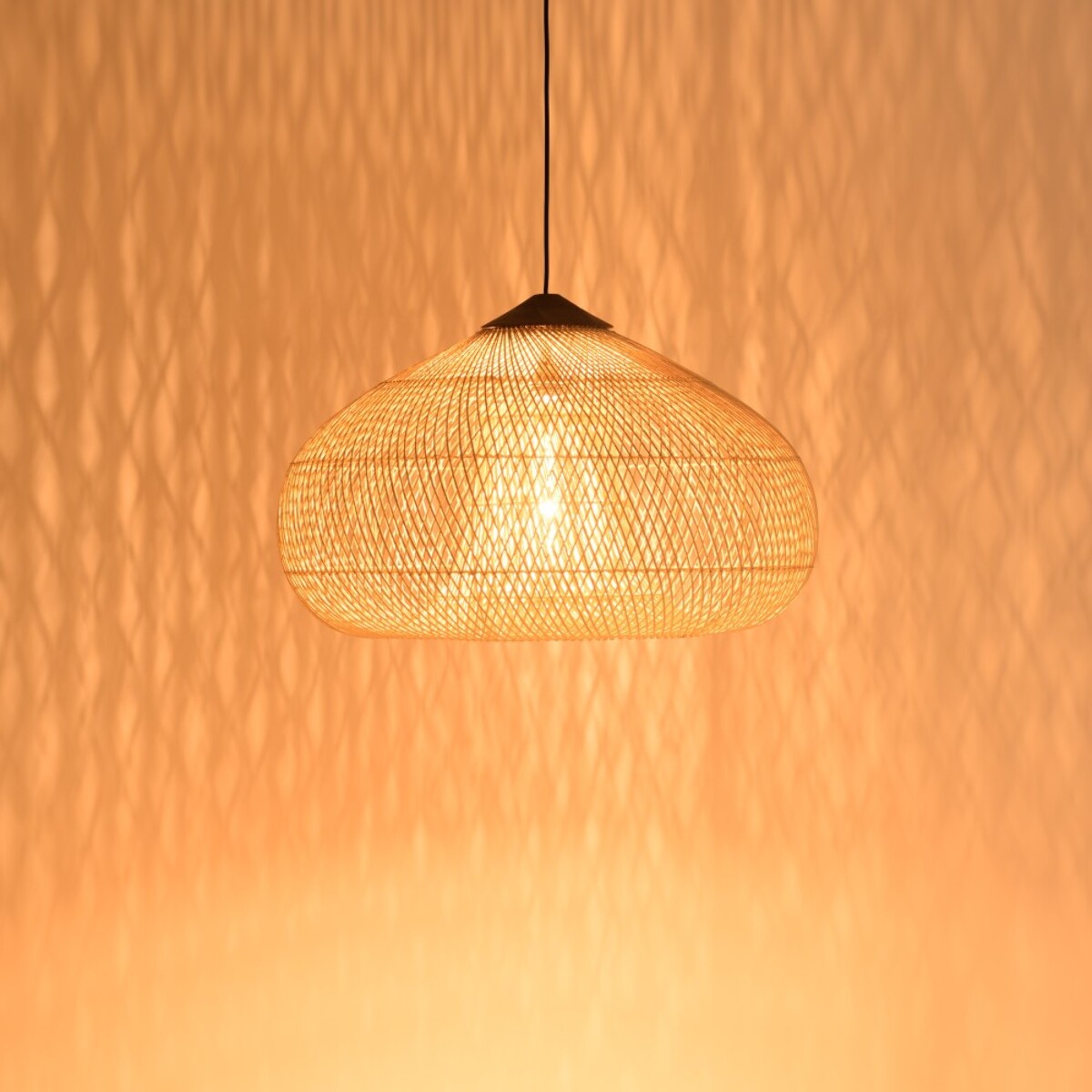 SIXTINE - Suspension 'entonnoir' 80x80cm rotin couleur naturelle/teck