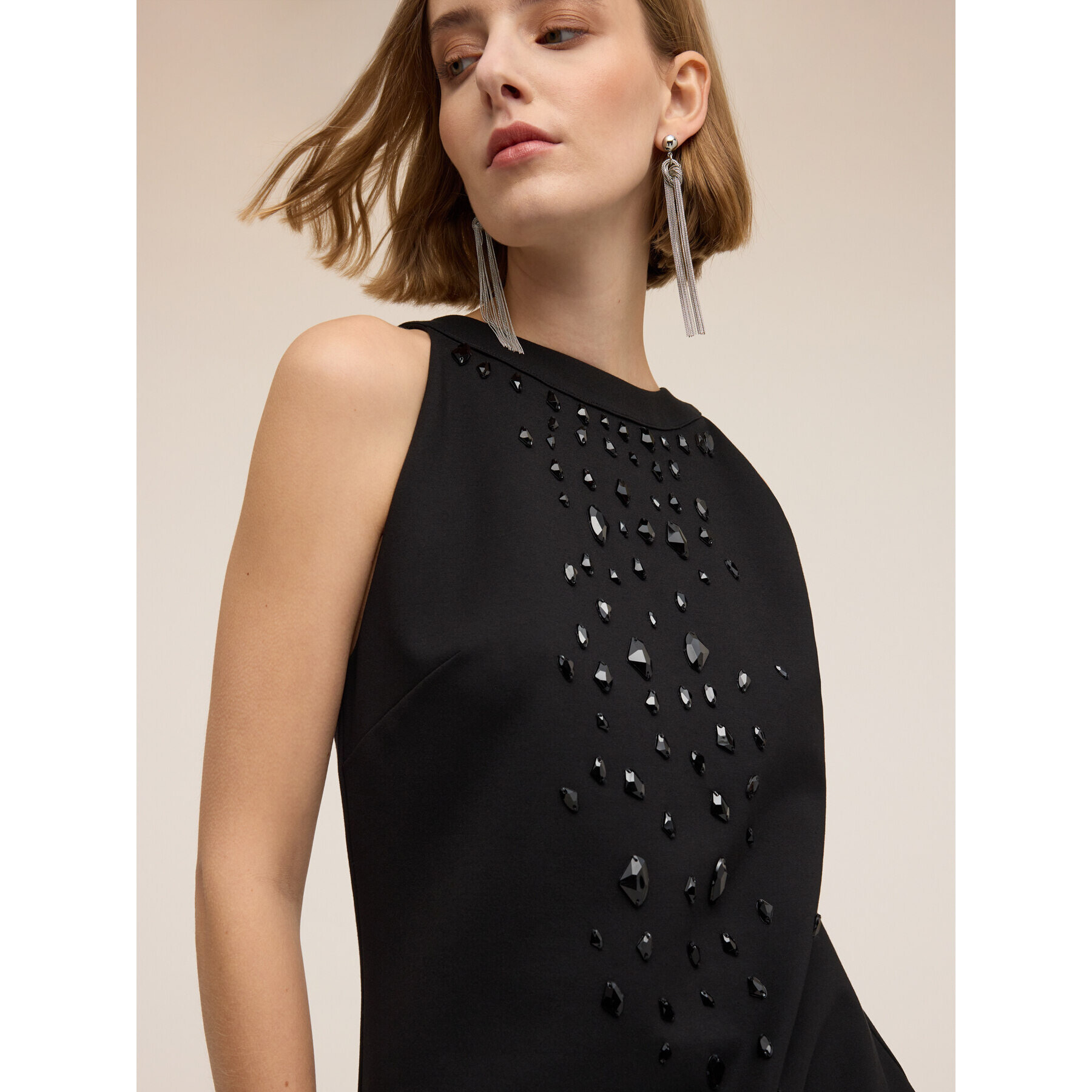 Motivi - Vestido tubo en punto milano con aplicaciones - Negro