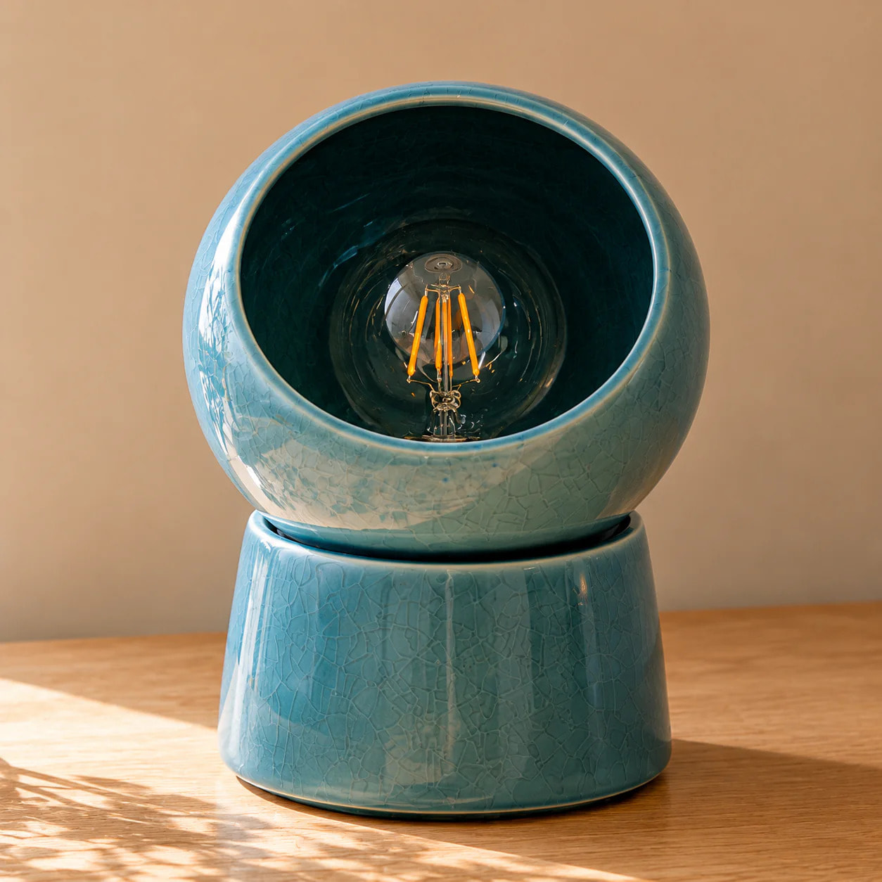 Lampe à poser en céramique bleue - Halo