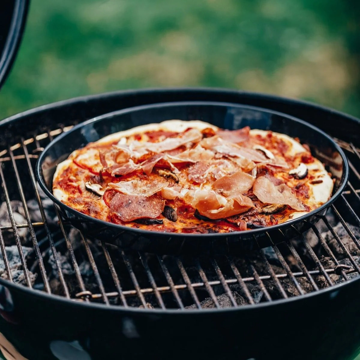 Plaque à pizza perforée ronde four et barbecue 32 cm FM Professional Barbecue