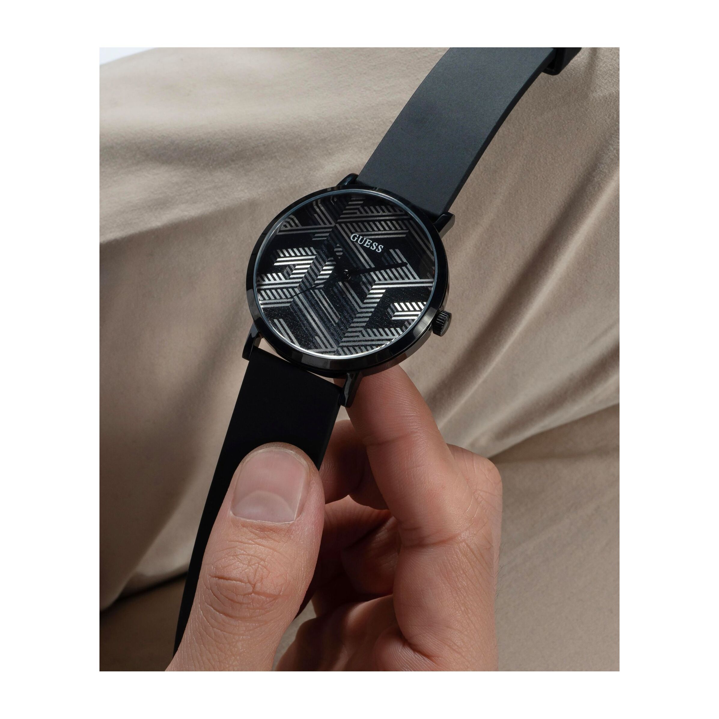 Guess Orologio Analogico Al Quarzo G Bossed
