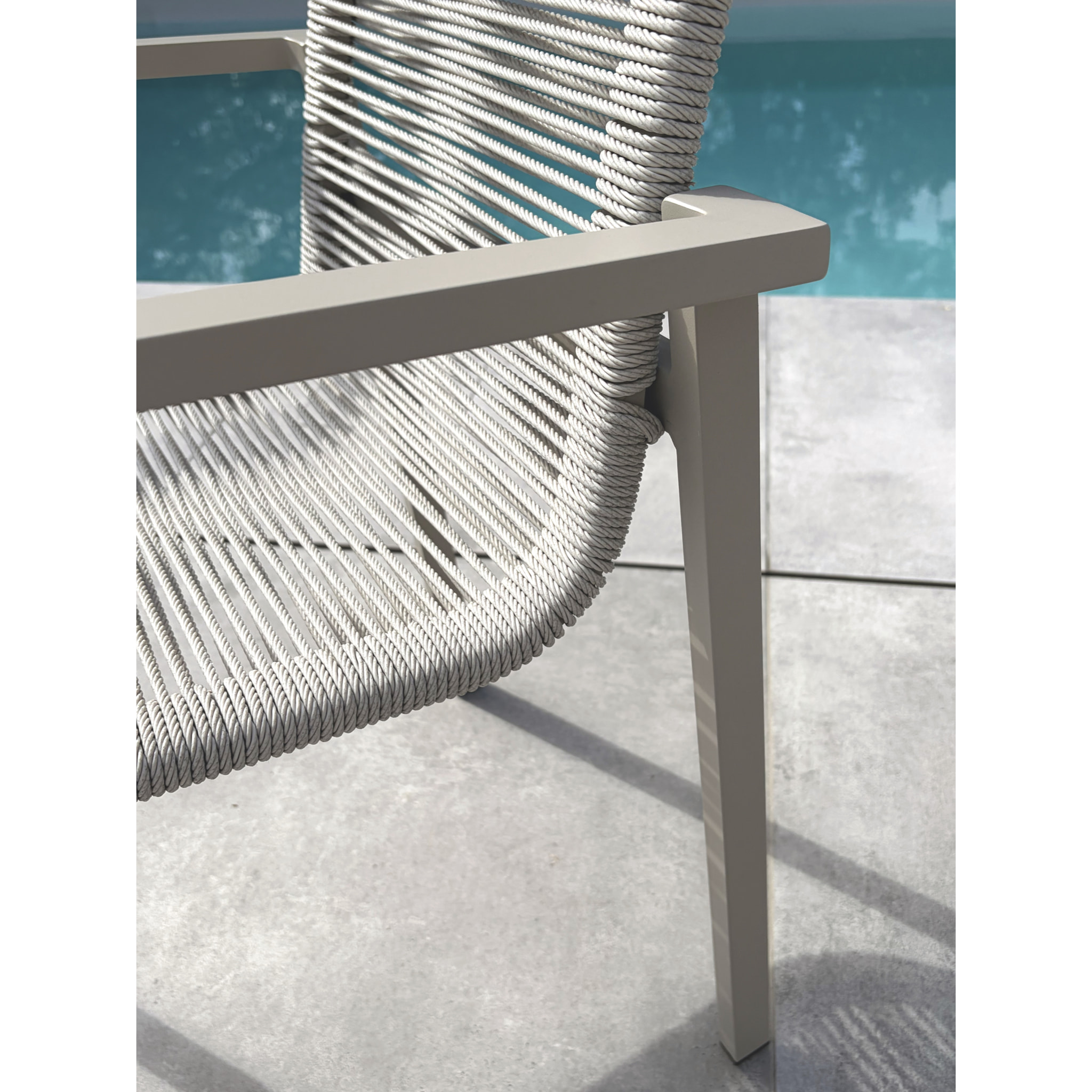 MEXICO - Lot de 2 fauteuils de jardin en aluminium et corde tissée