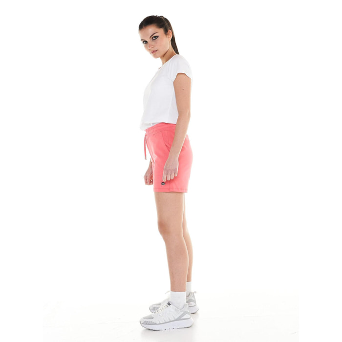 Pantalón corto básico de mujer.