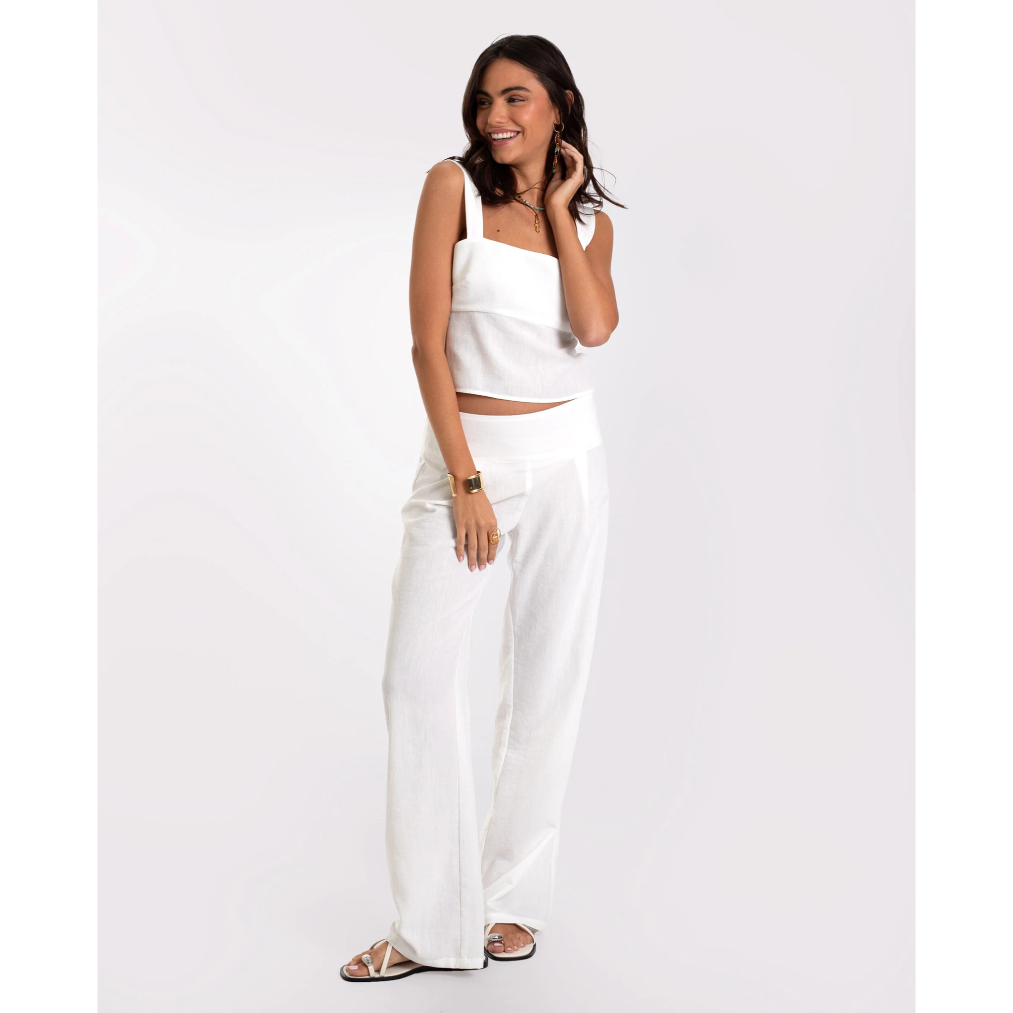 Top de mujer ceñido de tirantes