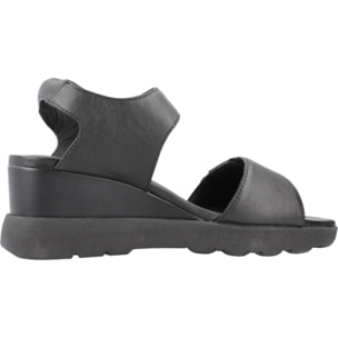 Sandalias Mujer de la marca GEOX  modelo D SPHERICA EC6 NEGRO