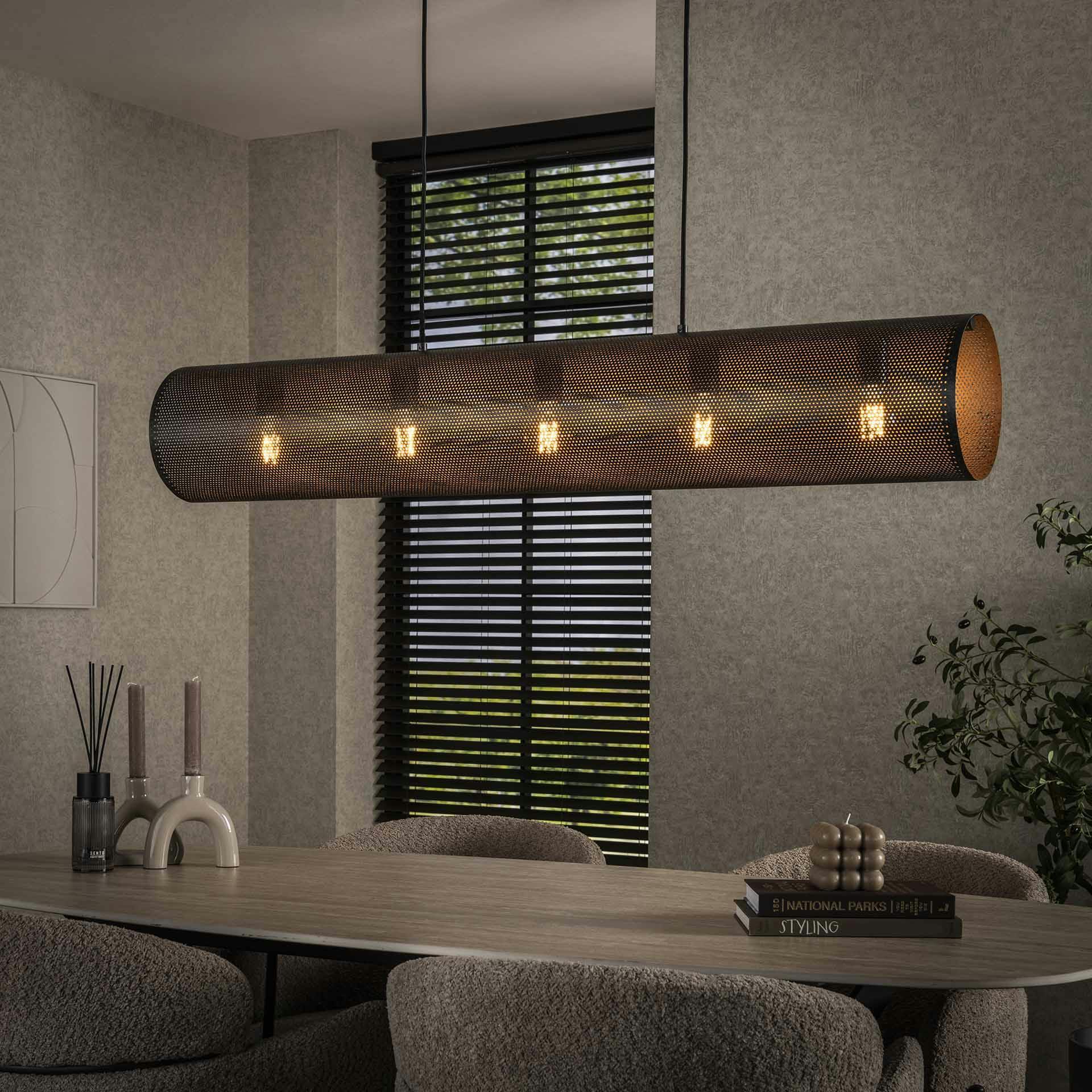 Suspension tube en métal noir perforé 5 lampes RALF
