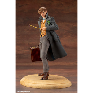 Animali Fantastici Crimini di Grindelwald Statua Newt Scamander ARTFX Kotobukia