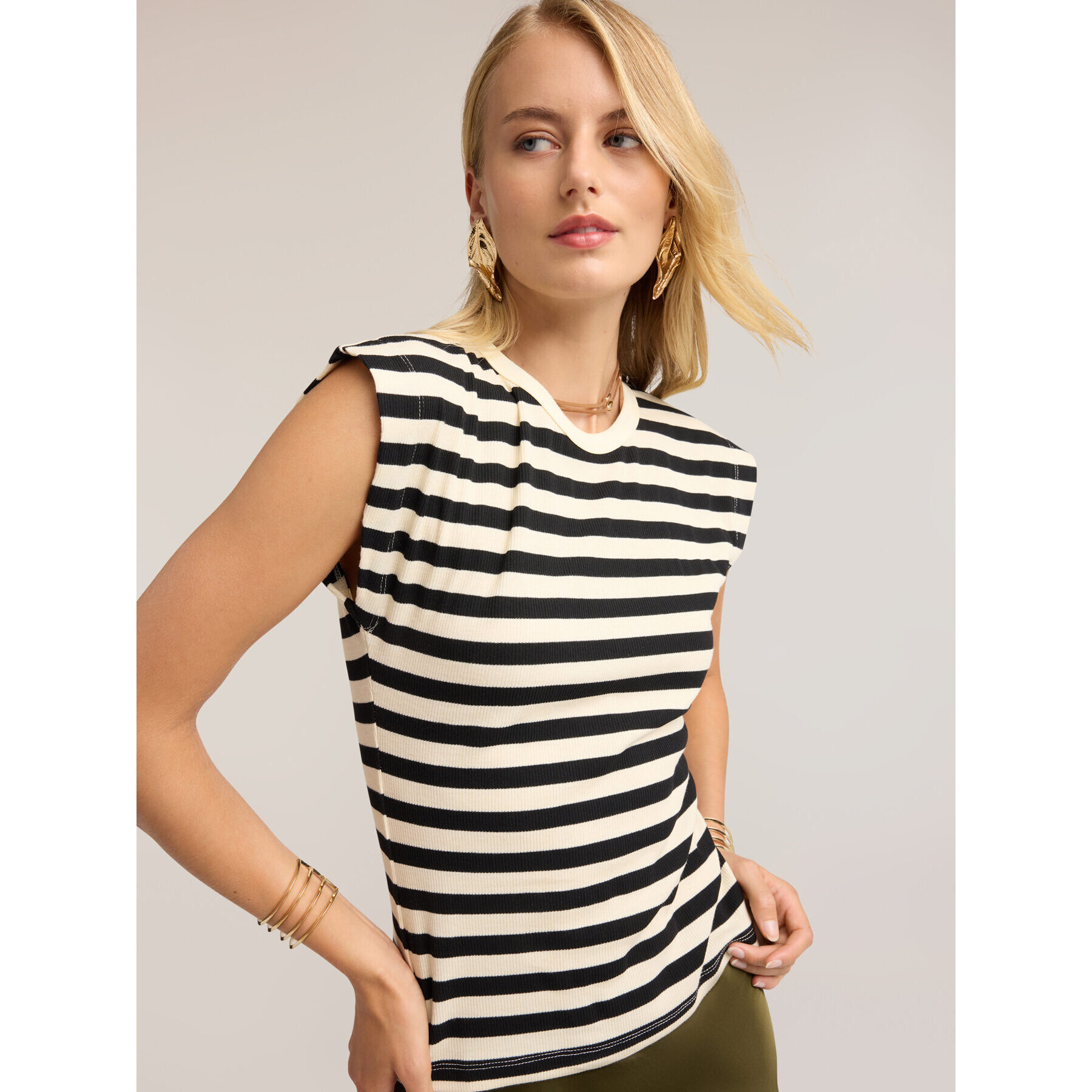 Motivi - T-shirt a righe in jersey a coste - Nero