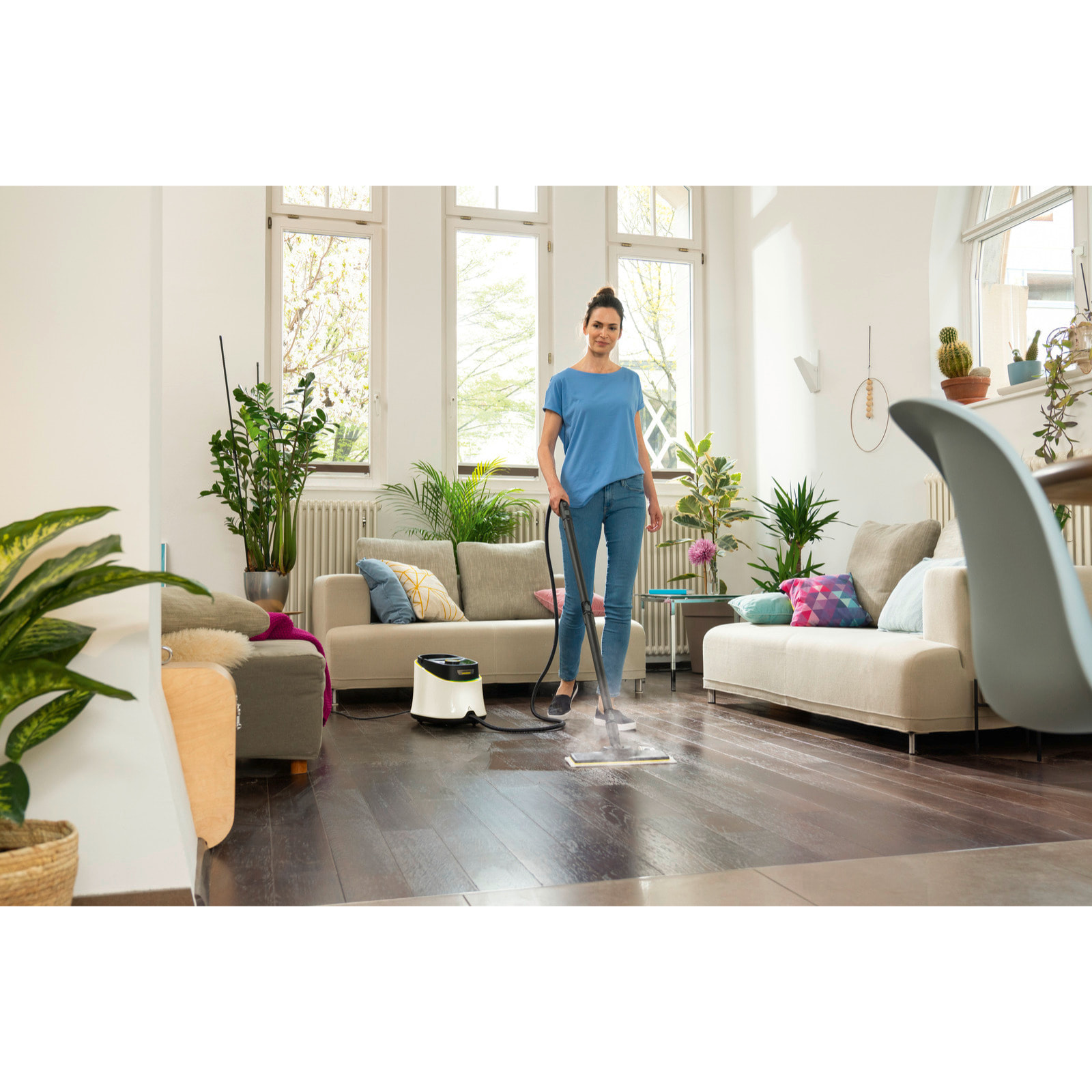 Nettoyeur vapeur Karcher SC 3 Deluxe Easyfix - Pression 3.5 bar- Débit vapeur 40 g/min- Temps de chauffe rapide- Kit sols Easyfix