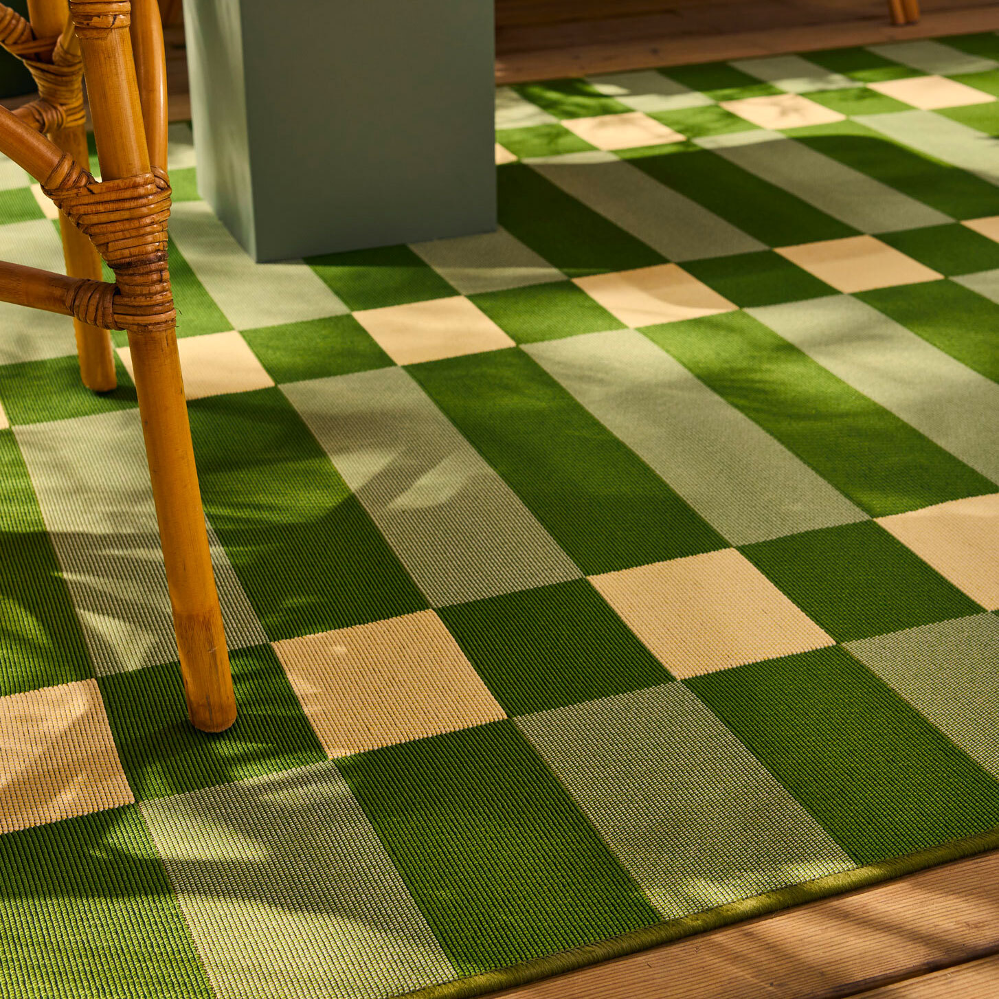 RIVIERA - Tapis intérieur/extérieur à motif carreaux vert