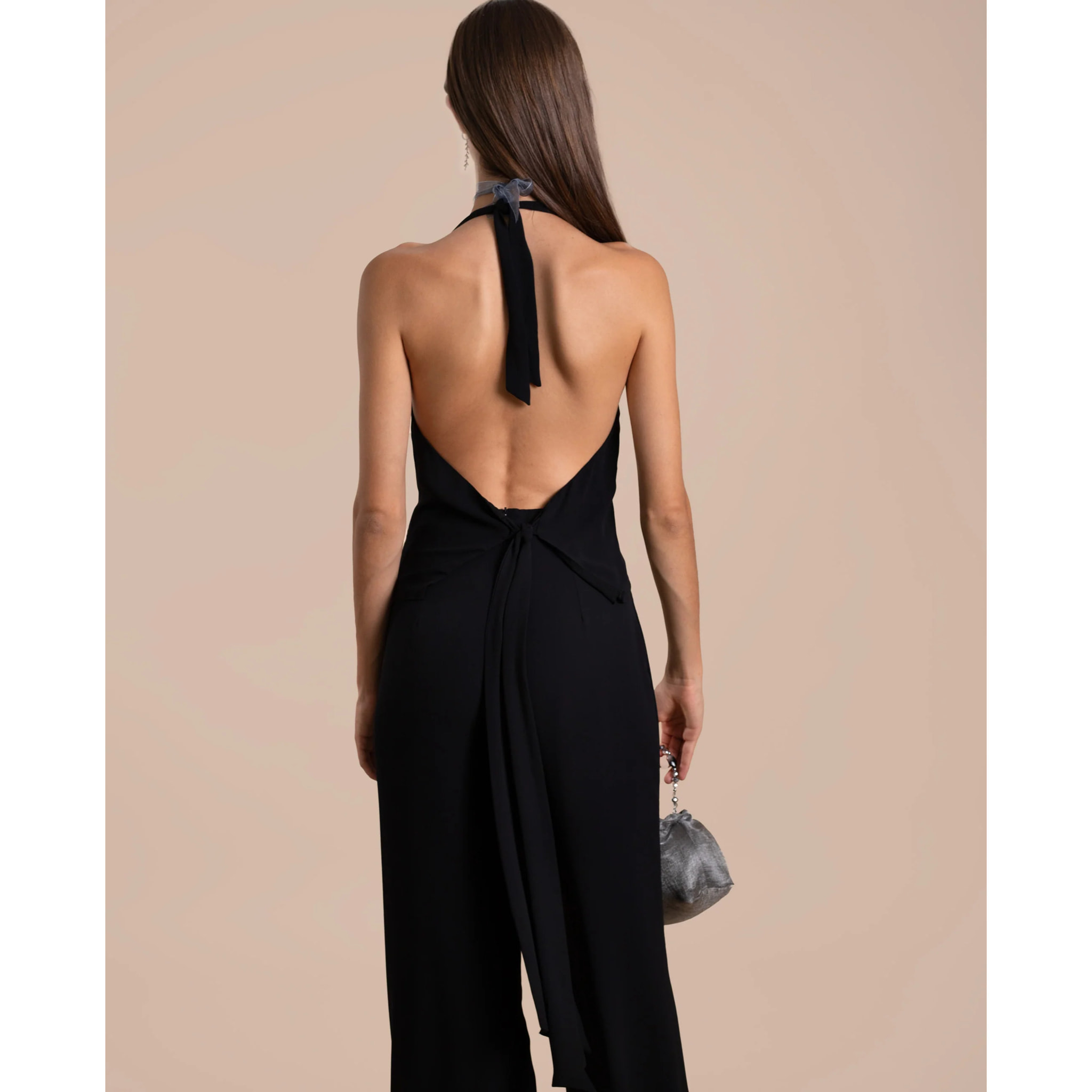 Blusa de mujer cuello halter con espada abierta