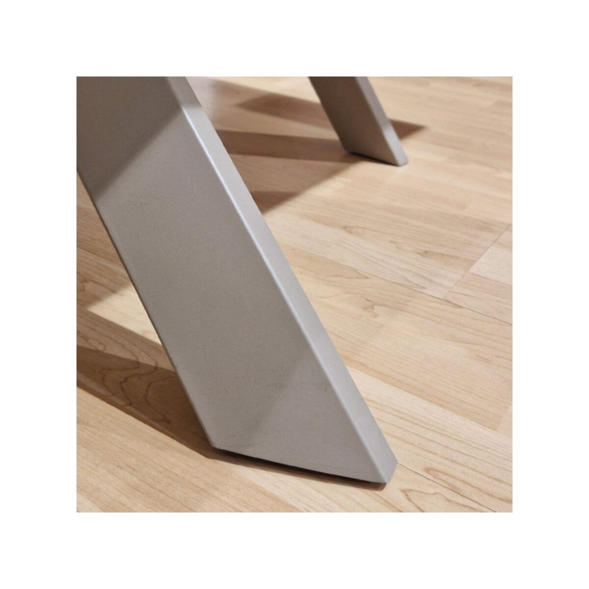 Table de repas extensible verre trempé piétement métal 160/240 cm - BOLTON
