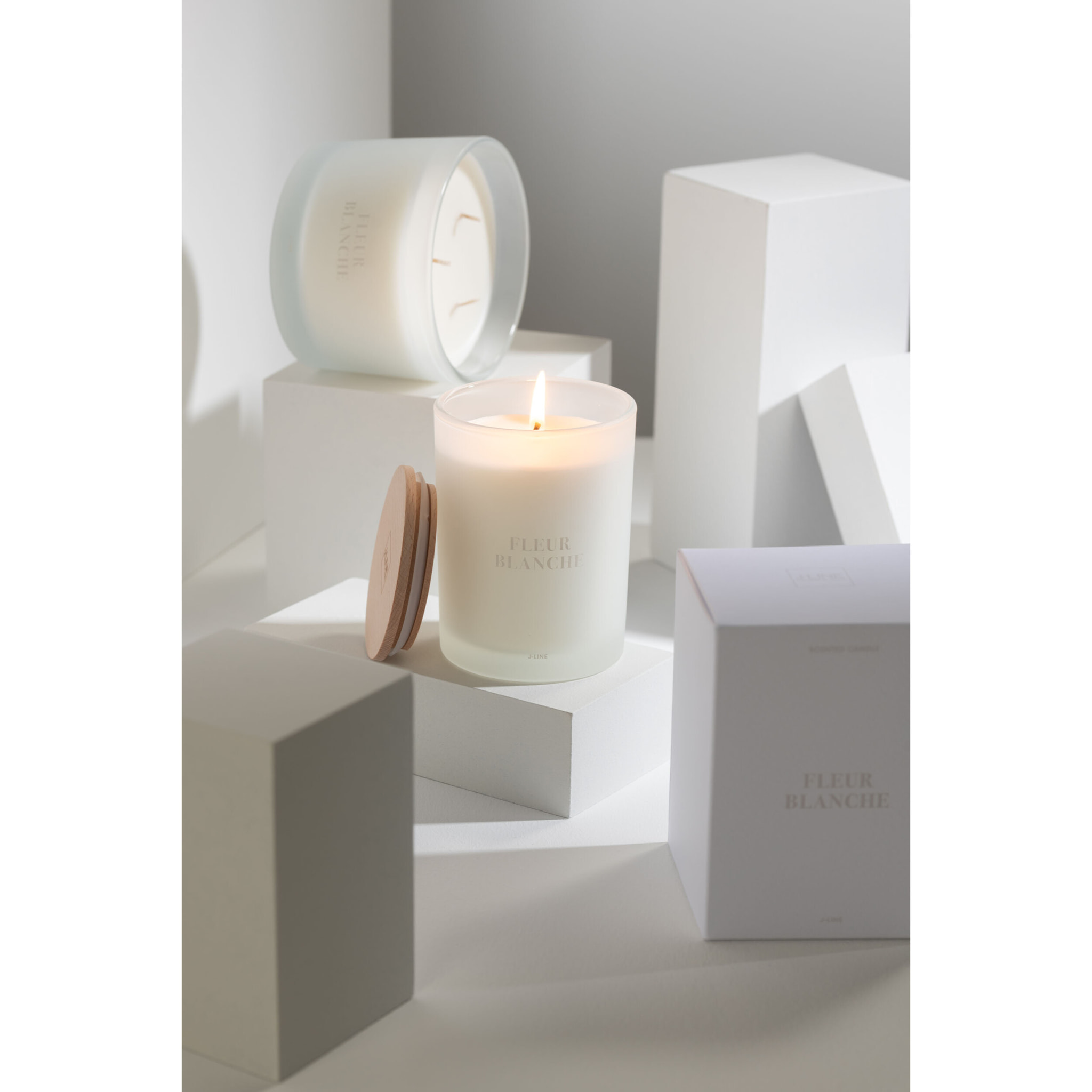 J-Line bougie parfumée Accords Essentiels - Fleur Blanche - blanc - 38H