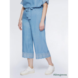 Fiorella Rubino - Pantalones cropped con bordado en el bajo - Light - blue