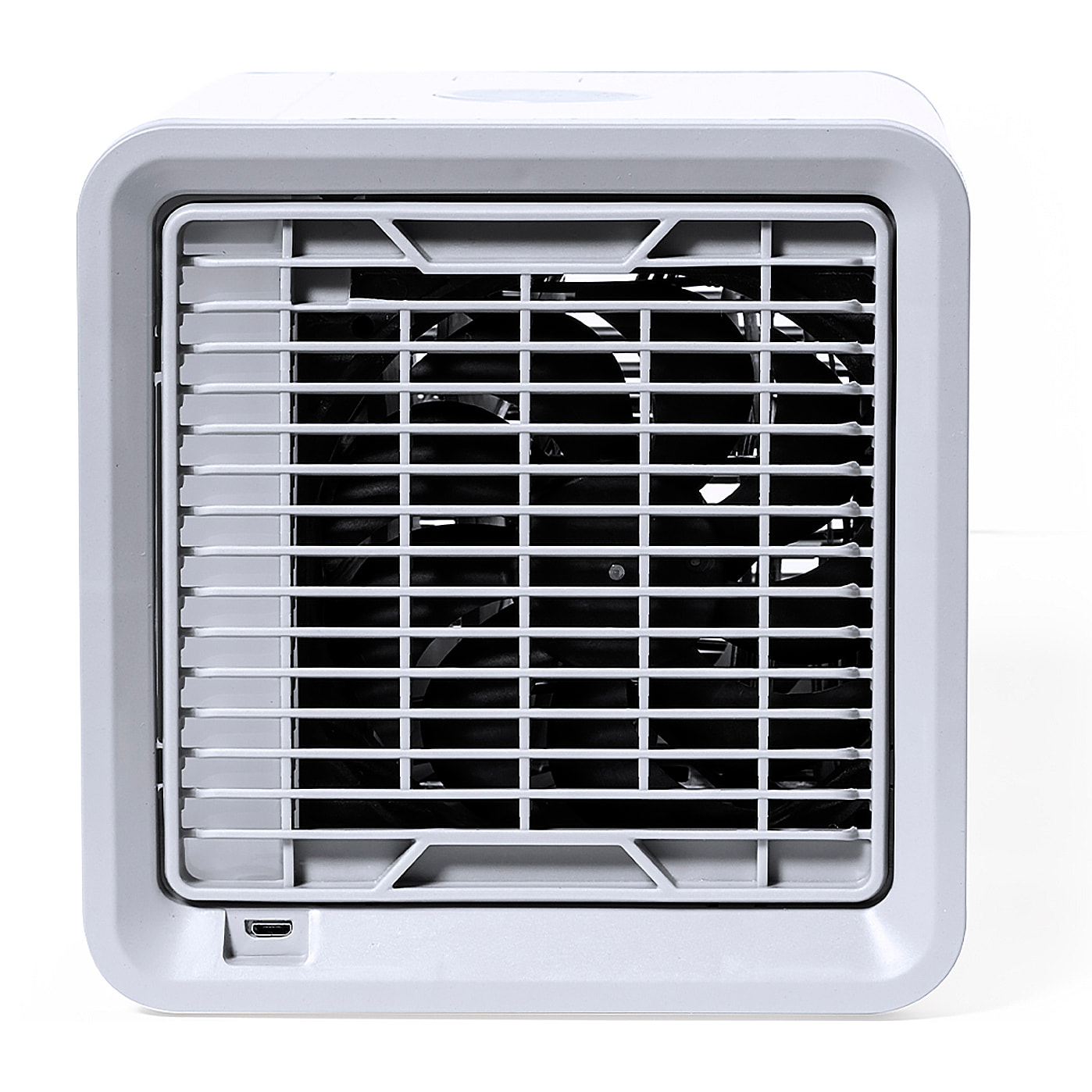Mini aire acondicionado portátil con depósito de 700 ml, 3 velocidades y conexión USB. Con opción de añadir hielo y agua para un mayor efecto de enfriamiento.