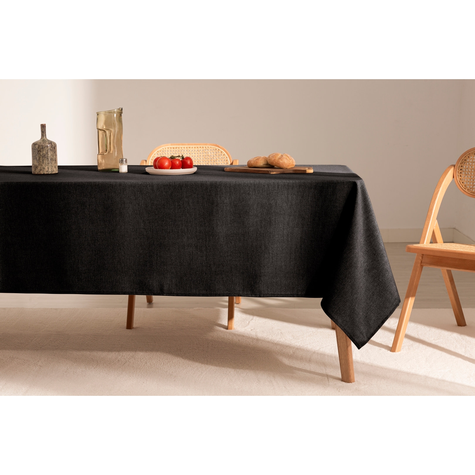 Nappe unie antitache Sena Noir