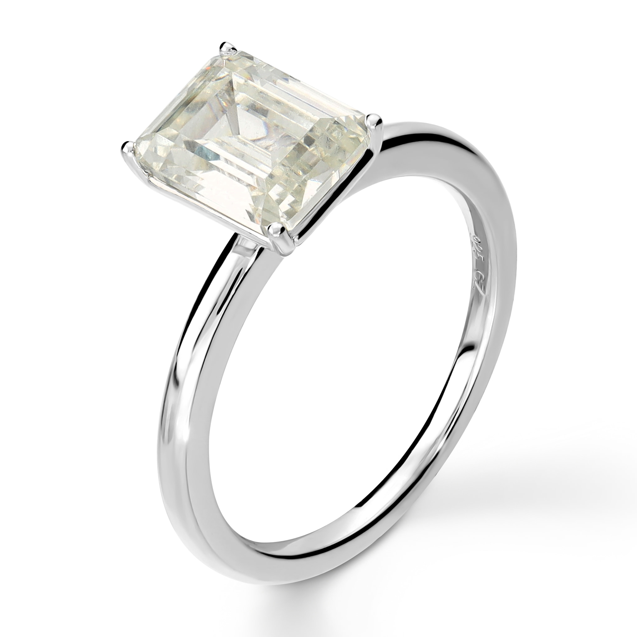 Anello Solitario in Argento 925 con Cubic Zirconia a Baguette