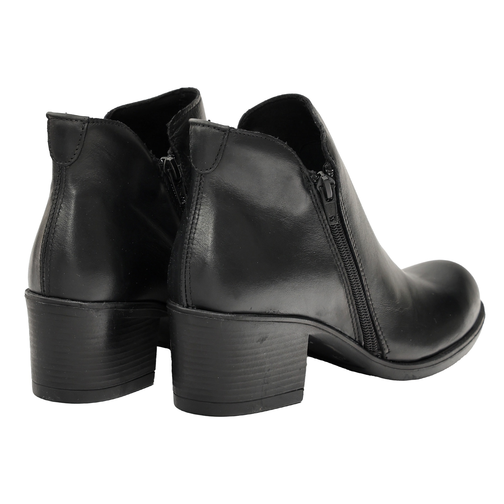 Tronchetto in vera pelle con tacco comodo e doppia lampo