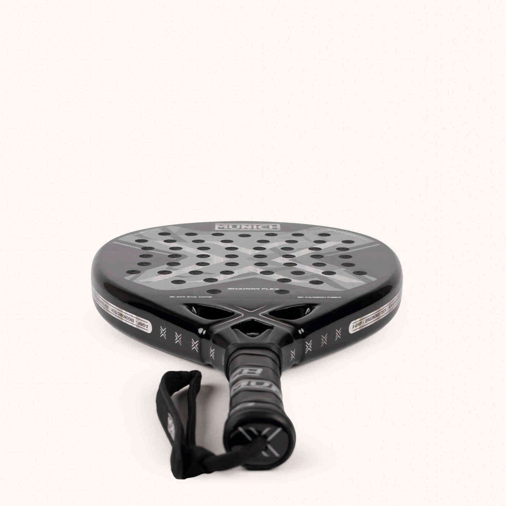 MUNICH SHADOW FLEX Pala de pádel de control avanzado con fibra de carbono 3D y tecnología SHADOW FLEX