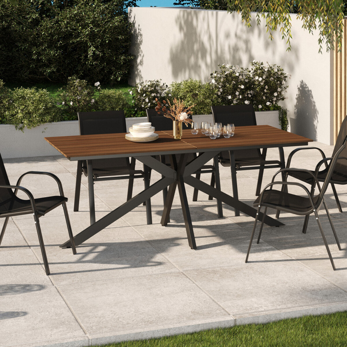 Table de jardin Milazzo en polywood et pieds croisés 190cm