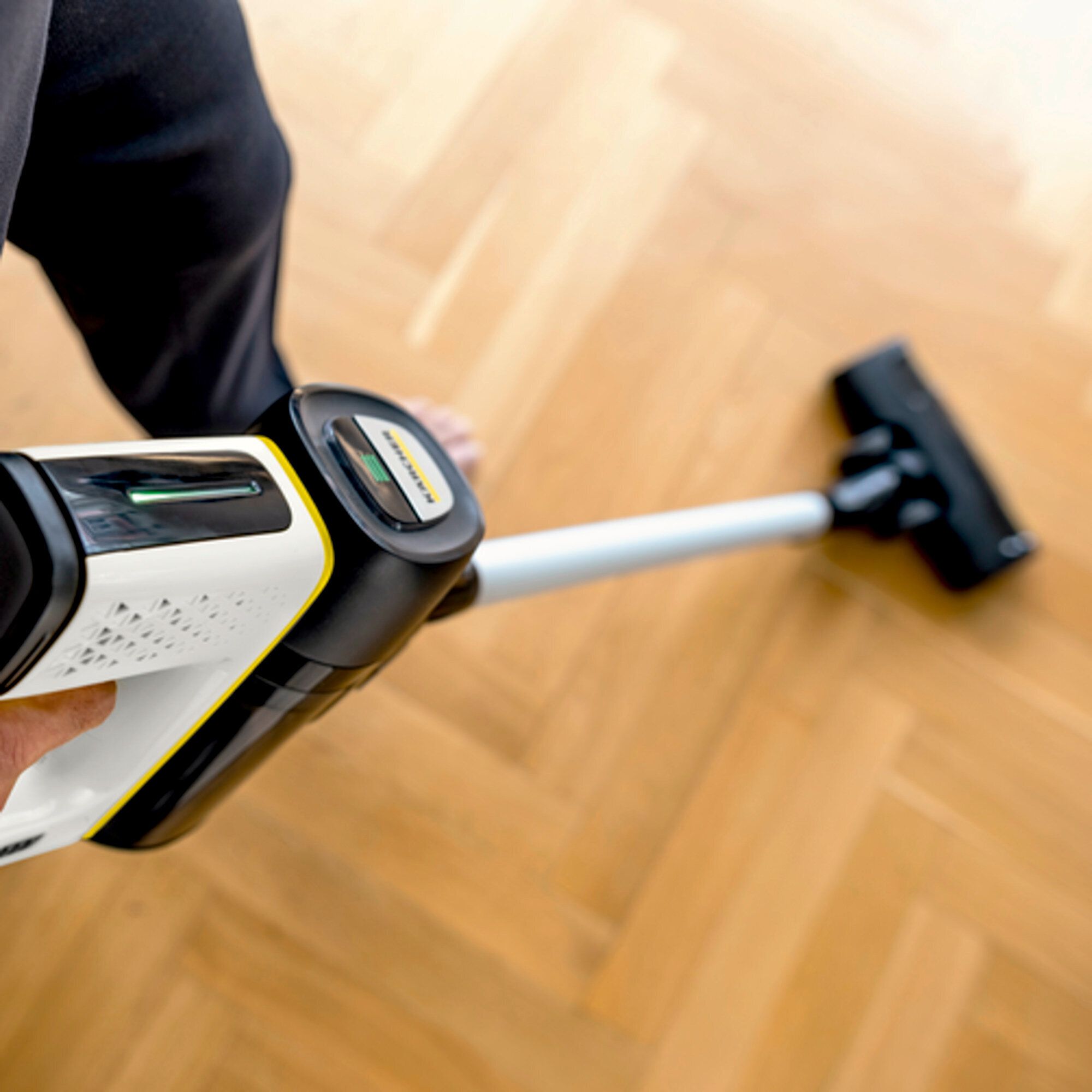 Aspirateur balai sans fil Karcher VC 7 Cordless YourMax - Autonomie 60 min- Puissance Maximale- detecteur de poussière