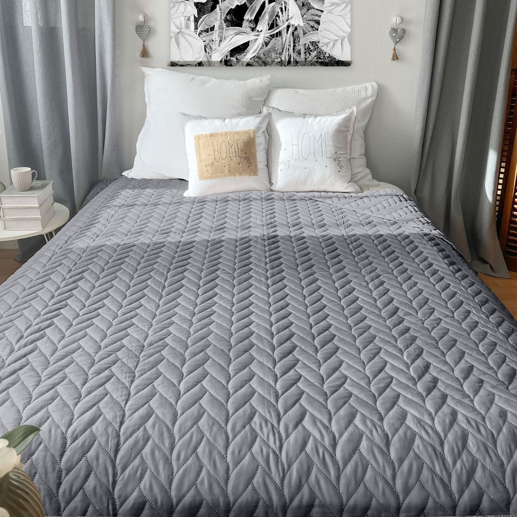 Couvre lit en microfibre dessin par ultrason - Gris clair