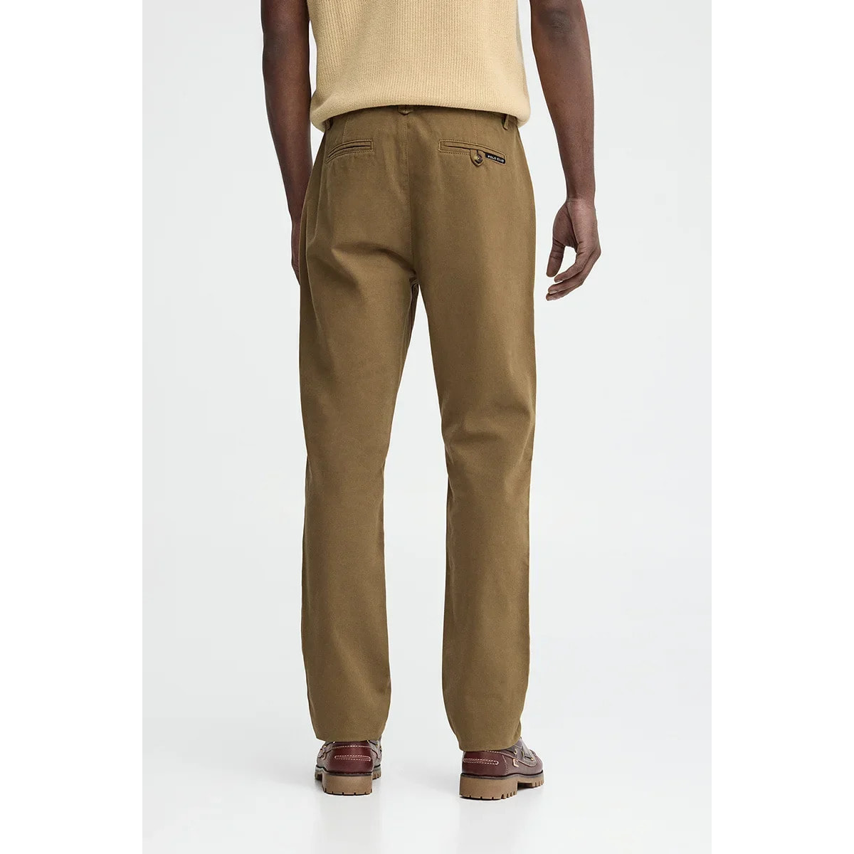 Pantalón chino camel de corte regular con logo Polo Club